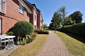 Bernard Court Entrance- click for photo gallery